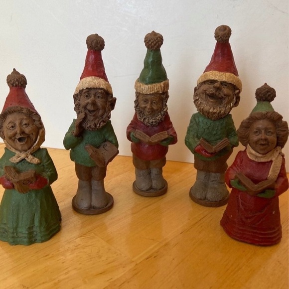 Gnomes -  Christmas - Tom Clark Carolers - Picture 3 of 9